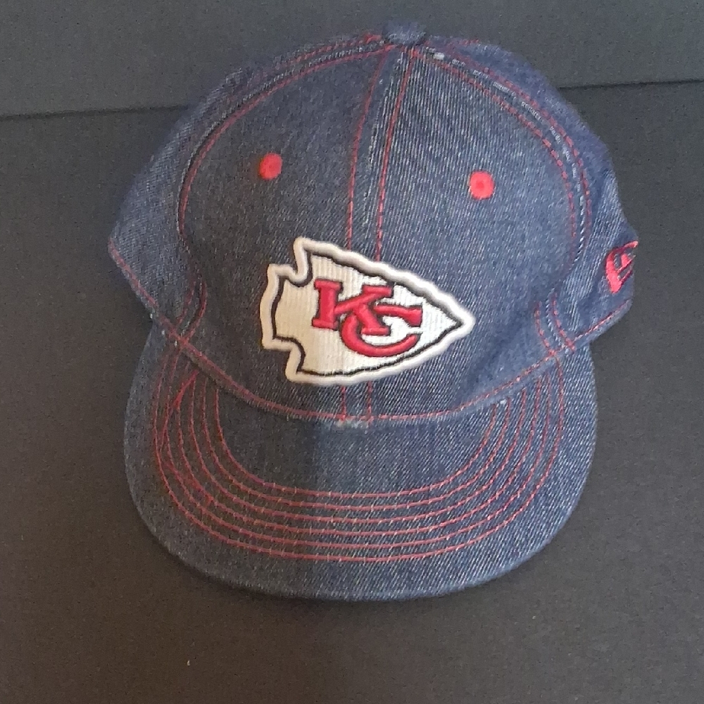 Kansas City Chiefs Flatbill Hat Size Large